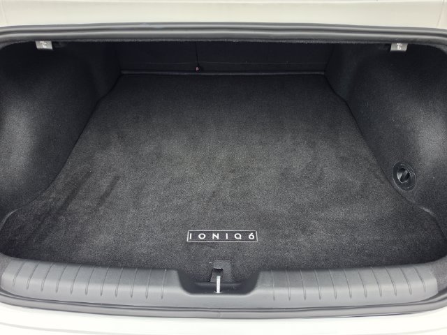 Used 2023 Hyundai Ioniq 6 Limited AWD/4WD image 71