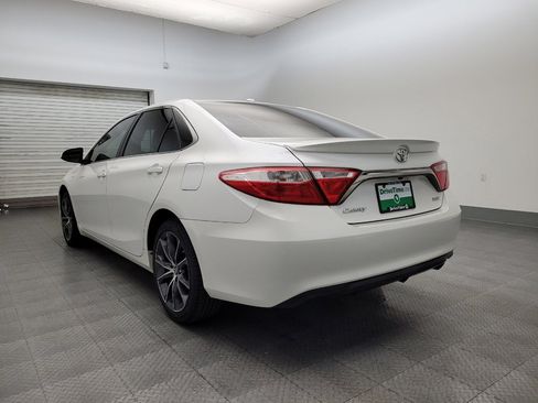 Used 2016 Toyota Camry XSE image 5