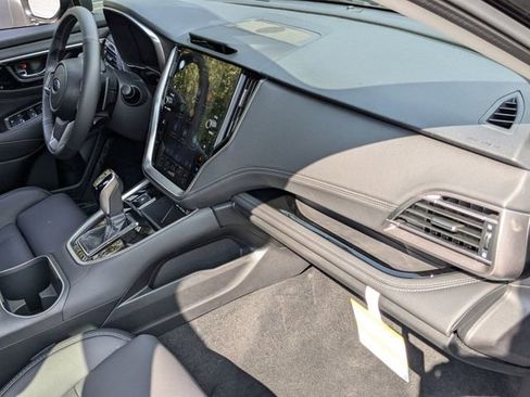 Used 2025 Subaru Legacy Limited image 33
