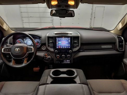 Used 2019 RAM 1500 Big Horn AWD/4WD image 12