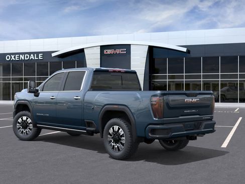 New 2026 GMC Sierra 2500 Denali w/ Technology Package image 3