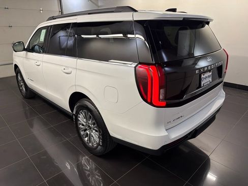 New 2027 Ford Expedition Platinum w/ Driver's Package AWD/4WD image 4