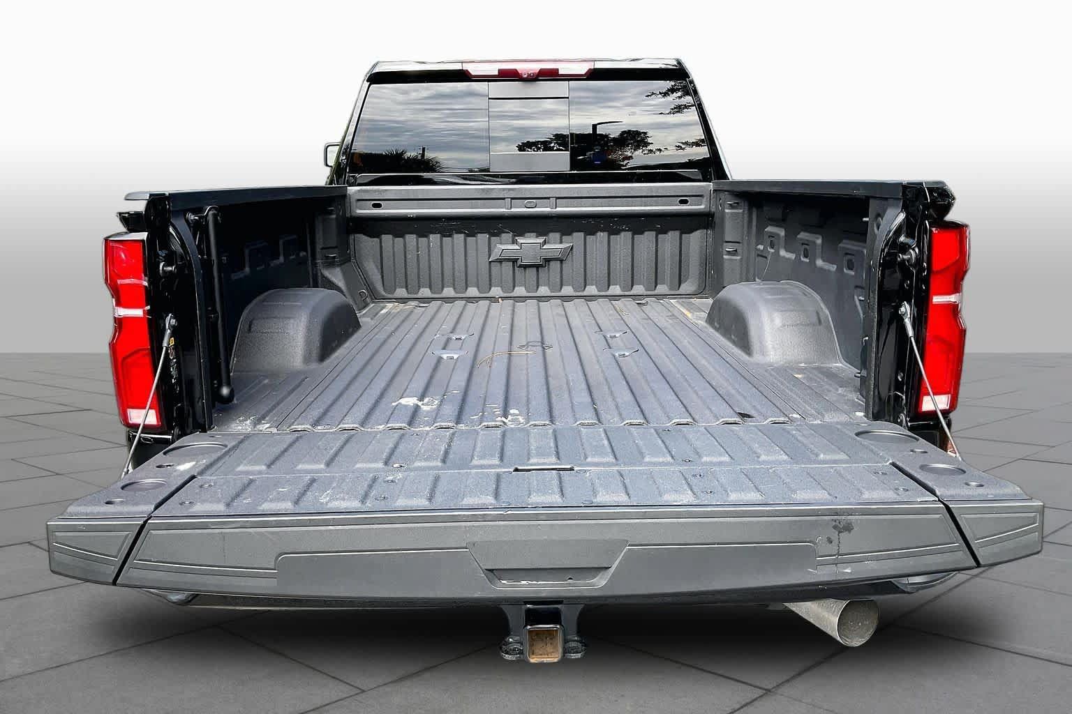 Certified 2025 Chevrolet Silverado 2500 LTZ w/ Z71 Chrome Sport Edition AWD/4WD image 34