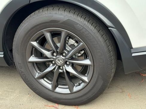 Used 2026 Honda CR-V EX-L image 4