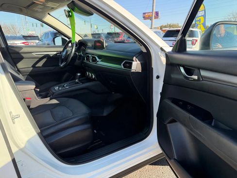 Used 2018 MAZDA CX-5 Sport w/ I-ACTIVSENSE Package image 9
