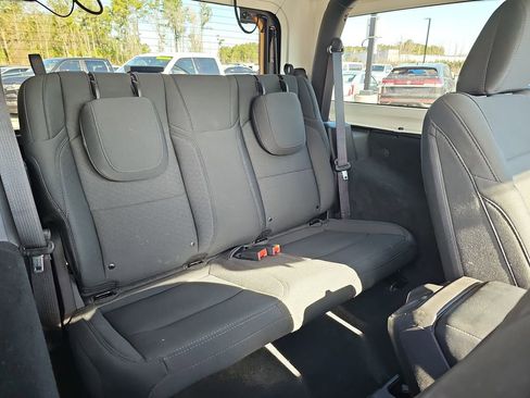 Used 2022 Jeep Wrangler Sport image 14