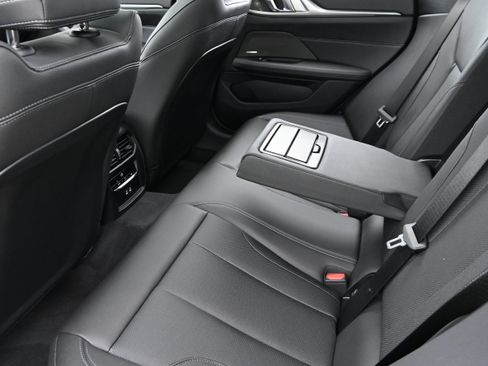 Certified 2025 BMW 430i w/ Premium Package RWD image 13