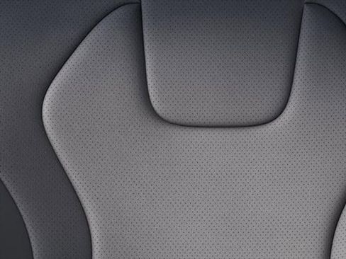 New 2025 Hyundai Elantra Limited image 17