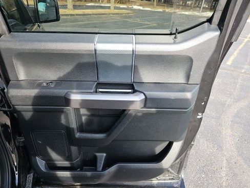 Used 2019 Ford F150 XLT w/ Equipment Group 302A Luxury image 17