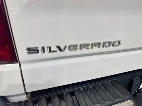 Used 2019 Chevrolet Silverado 1500 LT w/ All-Star Edition AWD/4WD image 23