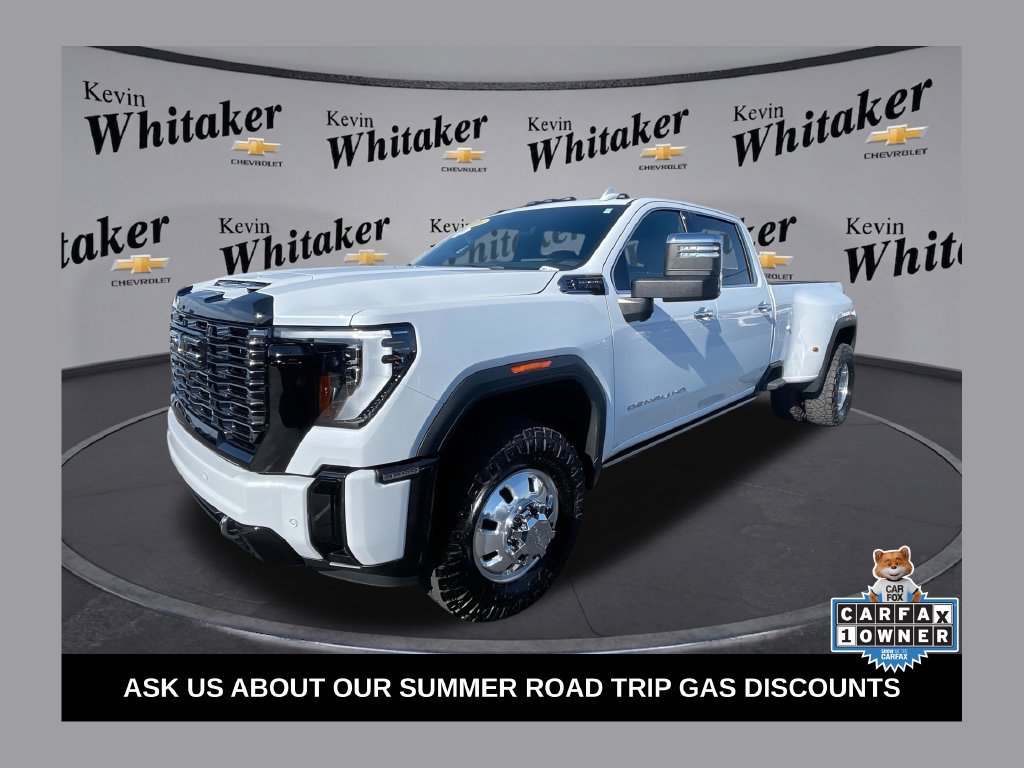 Used 2026 GMC Sierra 3500 Denali Ultimate AWD/4WD image 1