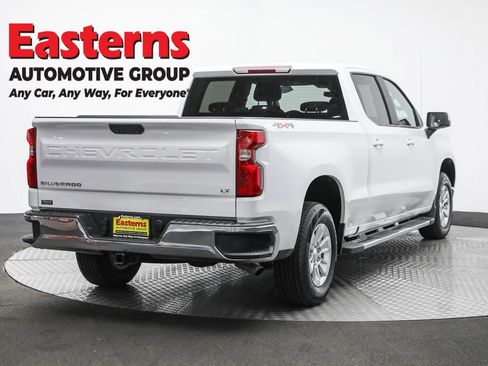 Used 2024 Chevrolet Silverado 1500 LT w/ Protection Package image 5