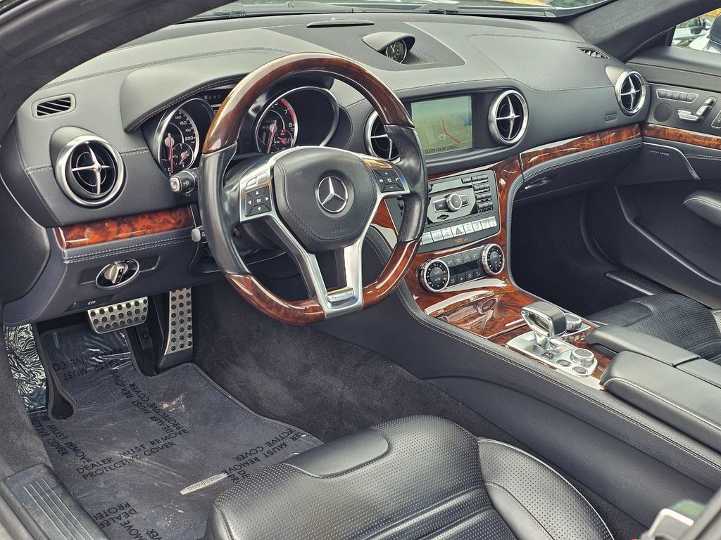 Used 2015 Mercedes-Benz SL 63 AMG image 19