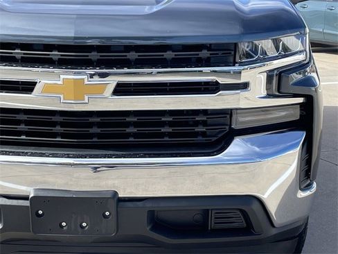 Used 2020 Chevrolet Silverado 1500 LT w/ Texas Edition image 8