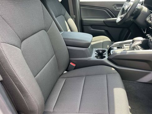 New 2026 GMC Canyon Elevation w/ Convenience Package RWD image 27