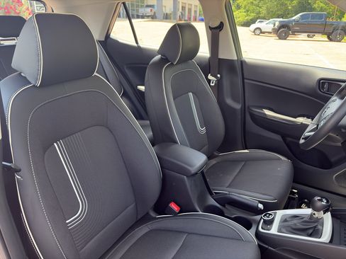 Certified 2026 Hyundai Venue SEL FWD image 13