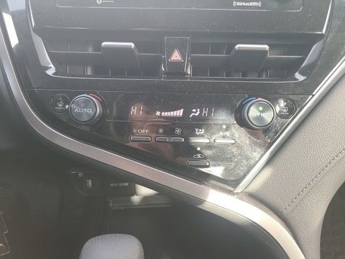 Used 2024 Toyota Camry LE image 27