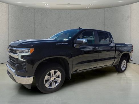 Used 2026 Chevrolet Silverado 1500 LT RWD image 1