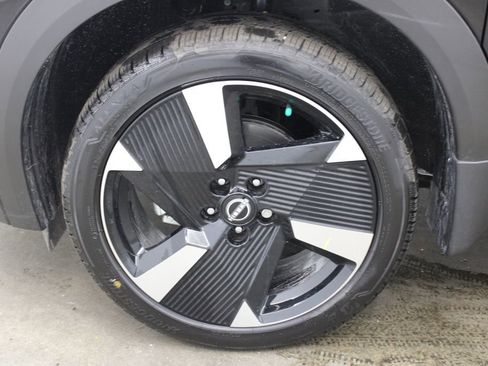 New 2026 Nissan Kicks SR FWD image 25