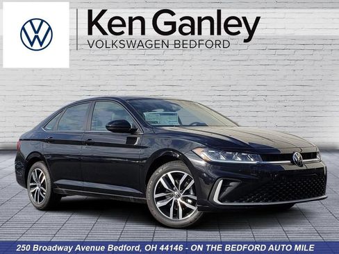 New 2026 Volkswagen Jetta SE FWD image 1
