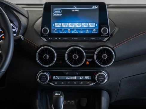 Used 2024 Nissan Sentra SR w/ Lighting Package image 23