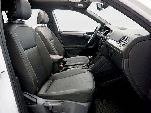 Used 2023 Volkswagen Tiguan SE R-Line FWD image 22