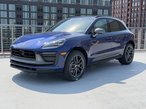 New 2026 Porsche Macan Turbo image 1