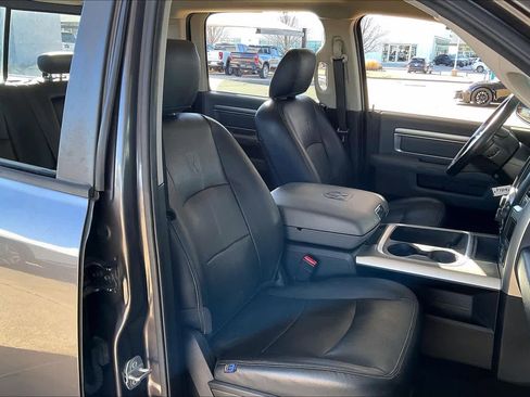 Used 2015 RAM 1500 Big Horn image 9