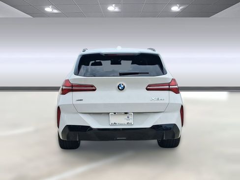 Used 2026 BMW X3 xDrive30 w/ M Sport Package image 9