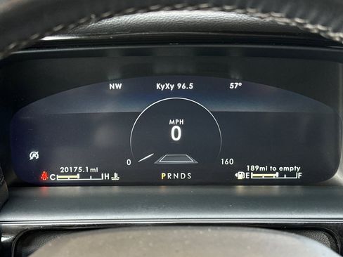 Used 2022 Lincoln Nautilus Reserve w/ Equipment Group 202A image 24