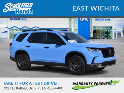 Used 2025 Honda Pilot TrailSport