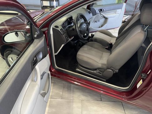 Used 2007 Ford Focus SES image 16