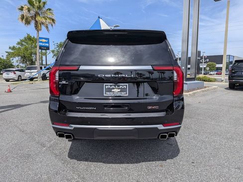 Certified 2025 GMC Yukon XL Denali AWD/4WD image 4