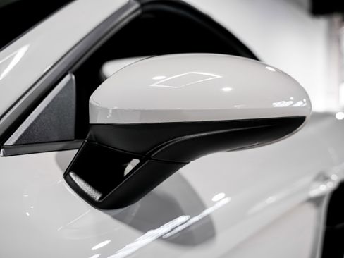Used 2022 Porsche 718 Boxster Spyder RWD image 31