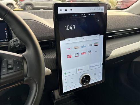 Used 2023 Ford Mustang Mach-E Premium image 23