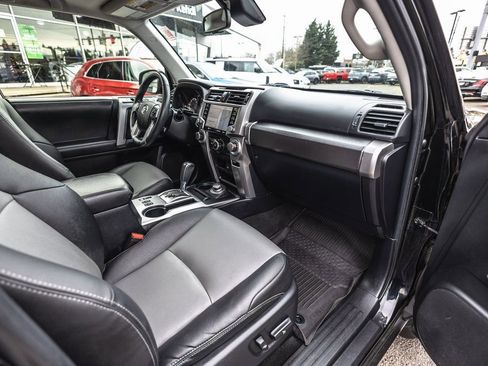 Used 2021 Toyota 4Runner SR5 Premium w/ Moonroof Package image 29