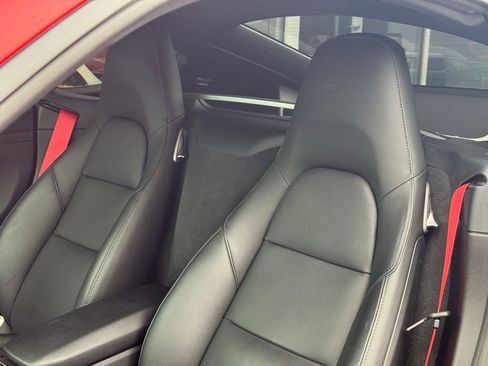 Used 2021 Porsche 718 Cayman image 38