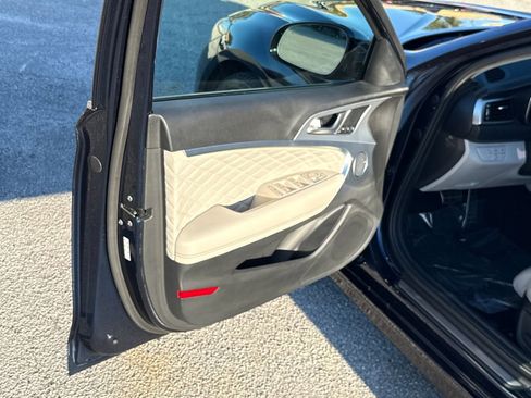 Used 2019 Genesis G70 3.3T Advanced w/ Prestige Package image 13