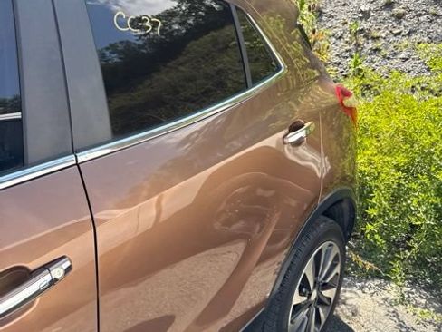Used 2017 Buick Encore Preferred AWD/4WD image 9