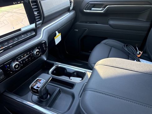 New 2026 GMC Sierra 1500 SLT w/ SLT Premium Plus Package AWD/4WD image 22