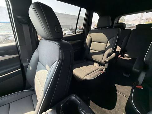 New 2026 Buick Enclave Preferred w/ Power Package FWD image 12