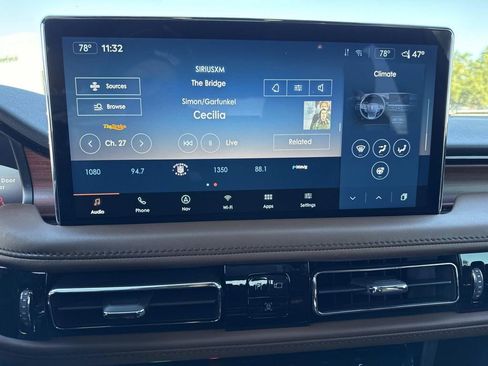 Certified 2023 Lincoln Nautilus Reserve w/ Equipment Group 201A image 23