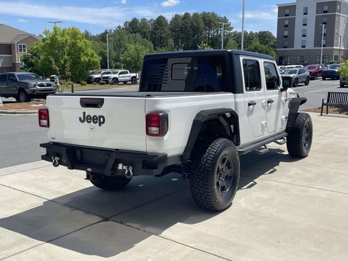 Used 2022 Jeep Gladiator Mojave w/ Cold Weather Group AWD/4WD image 6