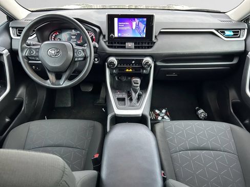 Used 2024 Toyota RAV4 XLE FWD image 6