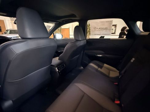 New 2026 Lexus RX 450h AWD image 17