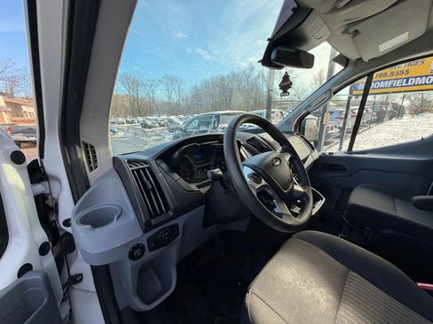Used 2019 Ford Transit 250 130 Low Roof w/ Exterior Upgrade Package image 9