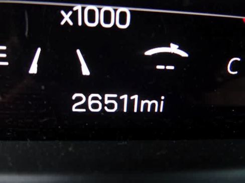 Used 2025 GMC Acadia Elevation w/ Elevation Premium Package FWD image 28