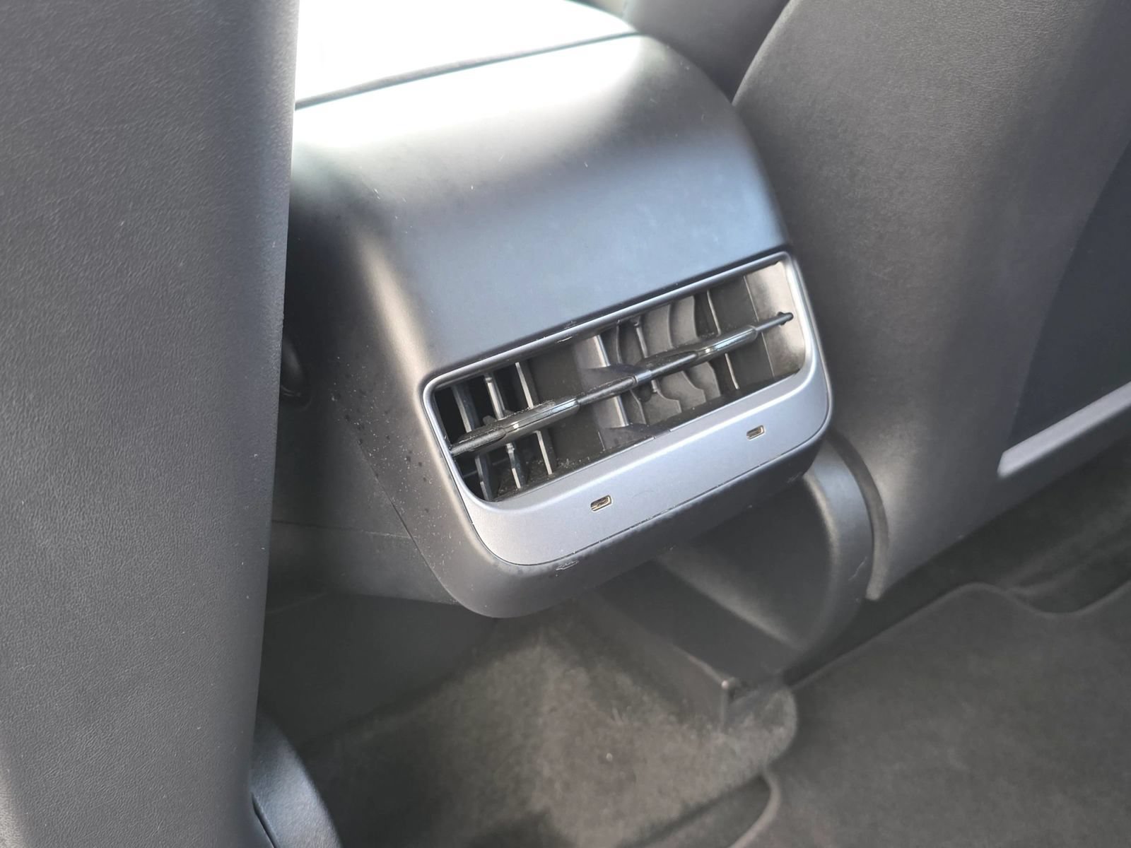Used 2023 Tesla Model Y Long Range AWD/4WD image 34