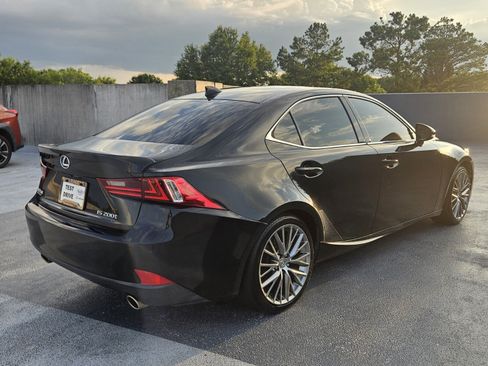 Used 2016 Lexus IS 200t w/ Navigation System Package RWD image 5