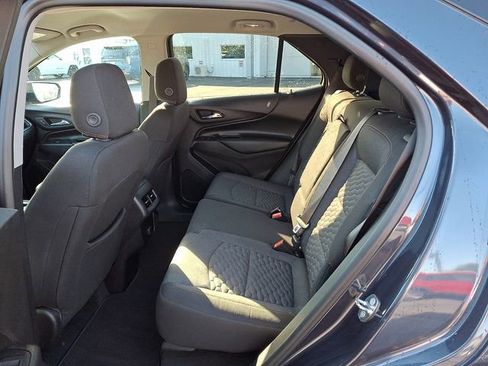 Used 2018 Chevrolet Equinox LT image 10